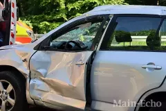 18.05.2025 - Rohrbrunn - Verkehrsunfall - Motorradfahrer stirbt nach Kollision mit PKW